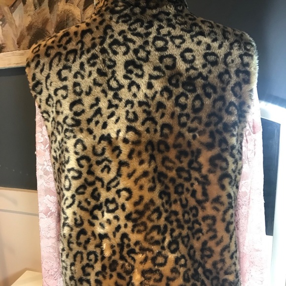 Leopard four - Picture 3 of 5